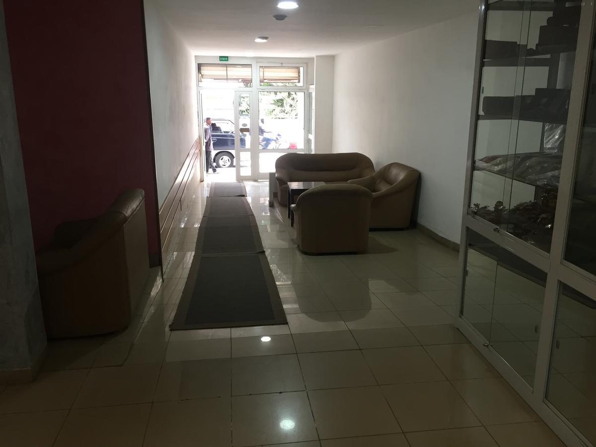 אנטננריבו White Palace Hotel מראה חיצוני תמונה