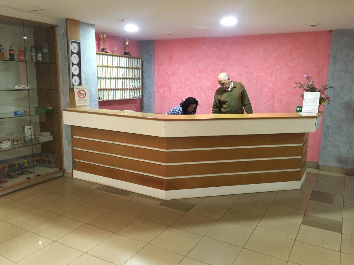 אנטננריבו White Palace Hotel מראה חיצוני תמונה