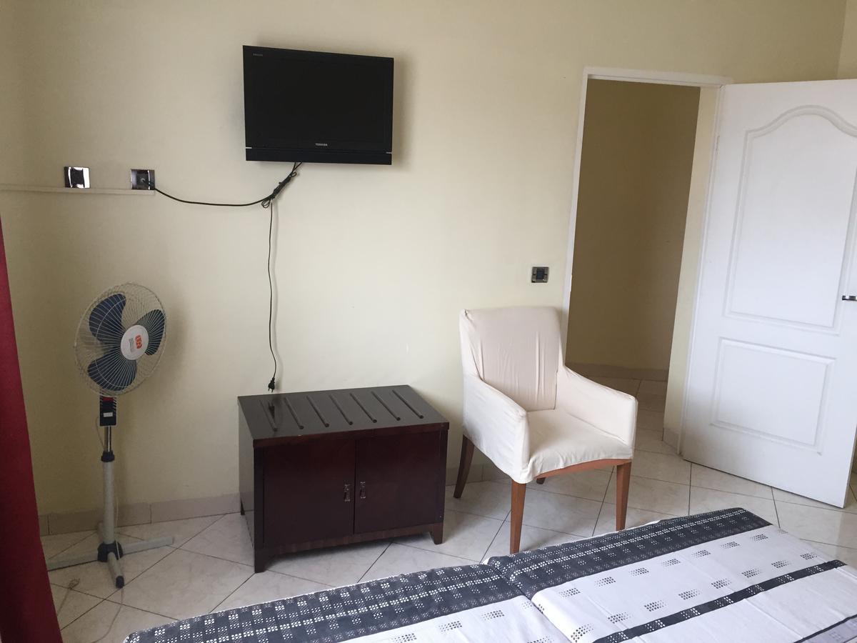 אנטננריבו White Palace Hotel מראה חיצוני תמונה